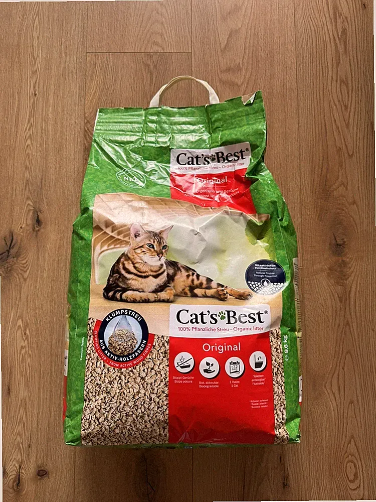 2 Säcke Cats Best Original Katzenstreu je 8,6 Kg/20 L (ungeöffnet, von privat)